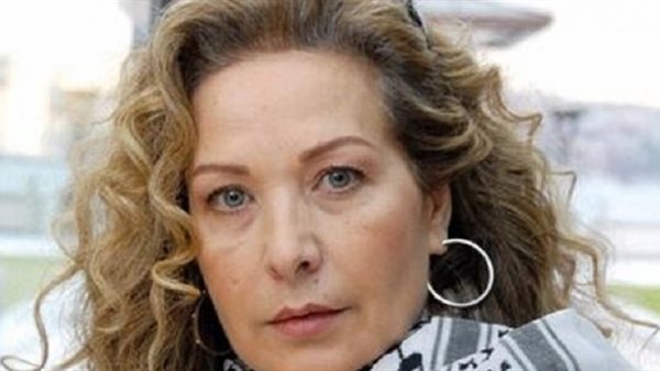 الفنانة رغدة