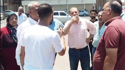 تشميع 38 محلًا لفرز القمامة والمخلفات بمنطقة C6 بنطاق حي المناخ ببورسعيد | صور  