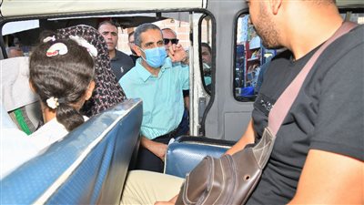 محافظ الغربية يتابع الالتزام بالتعريفة الجديدة داخل مواقف السيارات