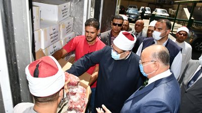 الأوقاف تعلن بدء توزيع لحوم صكوك الأضاحي بالقاهرة والإسكندرية والجيزة