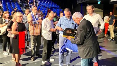 زاهي حواس يدعو الألمان لزيارة مصر والاستمتاع بتجربة سياحية فريدة