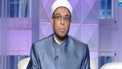 داعية إسلامي: تقدر تتصدق من غير ما تدفع فلوس أو تتزكى.. مش كل الصدقة فلوس