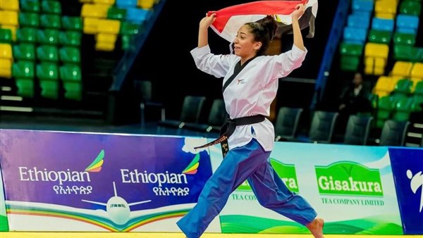 الطالبة شهد عبد الفتاح