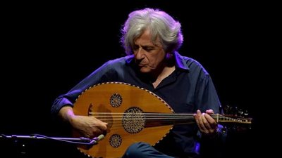 صديق محمد منير لأكثر من 30 عاما.. من هو رومان بونكا المتسبب في بكاء الكينج؟