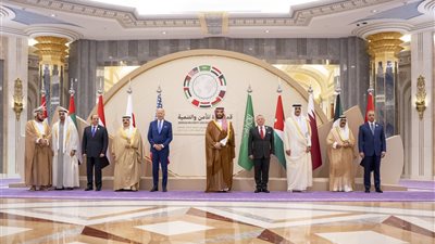 رويترز: بايدن يعود خالي الوفاض من الشرق بعد فقدان أمل زيادات النفط لمواجهة إيران