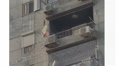 السيطرة على حريق داخل شقة سكنية بشارع السودان دون إصابات 