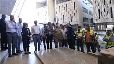 وزير السياحة يشدد على تقديم أفضل مستوى للخدمات بالمتحف المصري الكبير | صور 