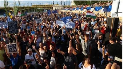 سريلانكا جديدة.. مظاهرات عارمة تجتاح المجر لليوم الخامس بسبب زيادة ضرائب الطاقة