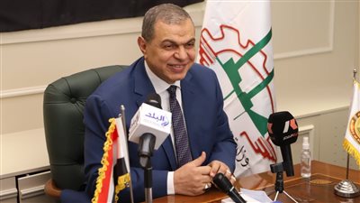 سعفان: تحويل 5.1 مليون جنيه مستحقات العمالة المغادرة الأردن