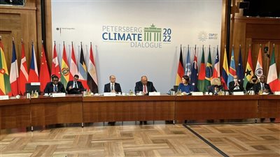 ممثل كولومبيا في حوار بطرسبرج: مصر تلعب دورا رائدا في قمة المناخ كوب 27