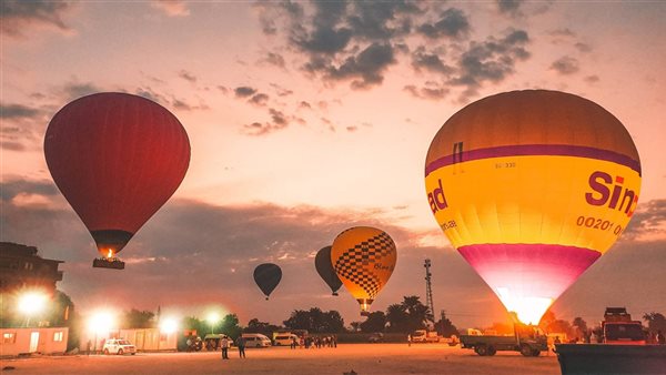 بالون في الأقصر