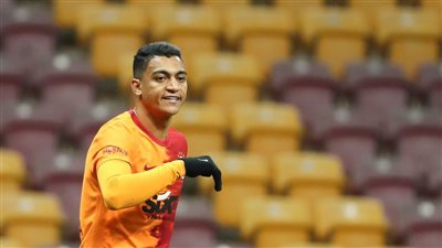 مصطفى محمد يغادر مران جالطة سراي بسبب الإصابة