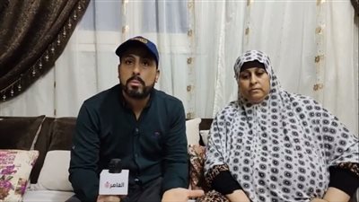 نقاش يعثر على 10 آلاف جنيه ويردها لصاحبها: مكنش معايا أجيب أكل لولادي بس رجعتهم | بث مباشر