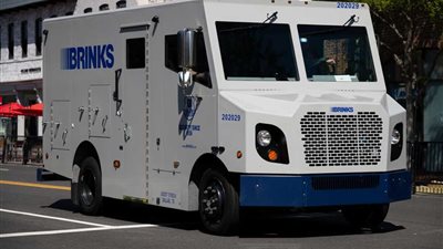 سرقة شاحنة مجوهرات مصفحة في أمريكا.. ومفقودات تصل لـ 10 ملايين دولار