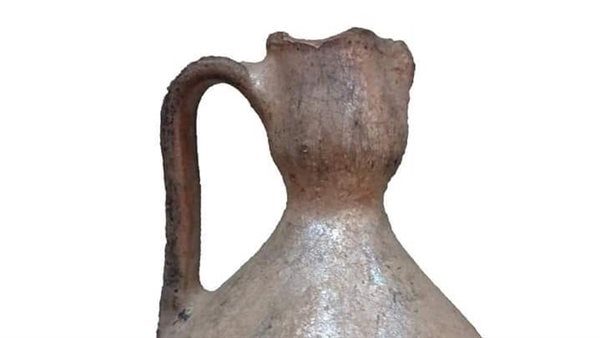 قطع آثار متحف كوم