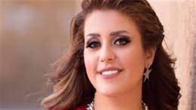 بعد نجاحها في فيلم بحبك.. سمر متولي: أتمنى العمل مرة أخرى مع تامر حسني