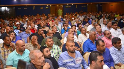 تجار بورسعيد: نرفض قرارات المحافظ بشأن البطاقات الاستيرادية وضبواط الاستيراد.. وأعضاء الغرفة التجارية والنواب: لازم نكون أيد واحدة ضد القرارات الظالمة | صور 