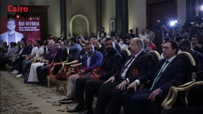 حازم إمام: تعاقدنا مع فيتوريا للنهوض بمنتخب مصر.. وكورونا سبب عدم حضور الكومي