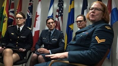 أعطونا عدوا عاديا.. رئيس الشيشان ينشر صورا لـ متحولين جنسيا في صفوف الناتو