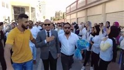 معلم الموكب الأسطوري: المراجعات كانت مجانية.. وننظم رحلات صيفية للطلاب المتفوقين