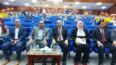 رئيس جامعة بنها: برامج تدريبية متخصصة لتنمية قدرات الموهوبين