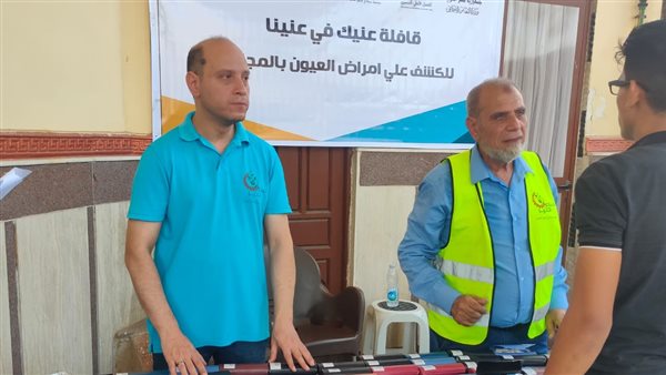 جانب من قافلة عنيك