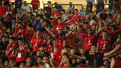 رئيس هيئة ستاد القاهرة يكشف عن مواعيد دخول الجماهير لمباراة الأهلي والرجاء