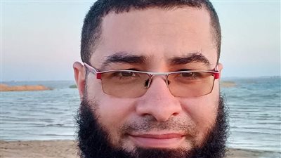 تشييع جثمان شاب كتب على صفحته لا إله إلا الله ومات بعدها في البحيرة | صور