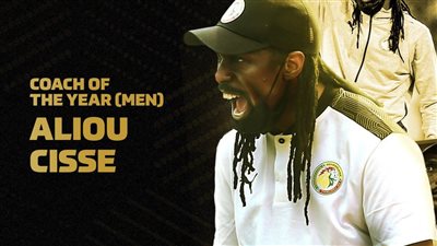 رسميًا.. أليو سيسيه يفوز بجائزة أفضل مدرب في إفريقيا 2022
