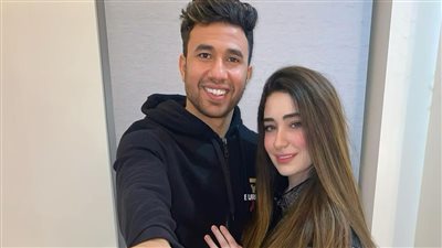 تريزيجيه يدعم زوجته بعد حصولها على ماجستير الذكاء الاصطناعي