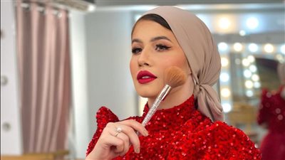 بعد تراجعها عن الانتحار.. البلوجر سلمى عبد العظيم: إياكم تأذوا نفسكم عشان أي حاجة في الدنيا | فيديوجراف