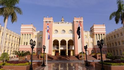 يوم مفتوح لطلاب الثانوية العامة بالجامعة البريطانية في القاهرة 31 يوليو