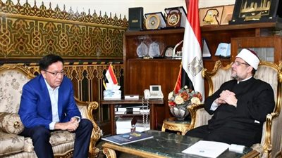 وزير الأوقاف يستقبل سفير كازاخستان بالقاهرة لبحث التعاون المشترك وتدريب الأئمة 