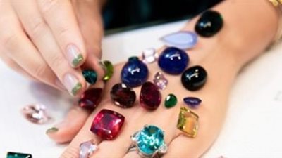 الزبرجد والفيروز.. أشهر الأحجار الكريمة التي اقتنتها كليوباترا وتقلدتها توت عنخ آمون