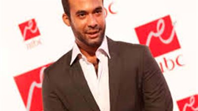 نيابة الجيزة تستخرج شهادة وفاة هيثم أحمد زكي وتكشف وريثه الوحيد.. تعرف عليه