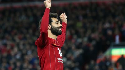 محمد صلاح يغادر مباراة ليفربول وبرايتون في الدوري الإنجليزي