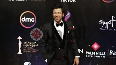 إياد نصار ضيف لميس الحديدي الليلة في “القاهرة الآن”