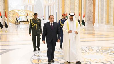 السيسي يجري اتصالًا هاتفيًا بولي عهد أبو ظبي ويهنئه بعيد الاتحاد الإماراتي الوطني