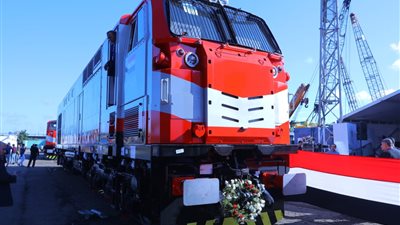 “القاهرة 24” يكشف موعد تشغيل جرارات السكك الحديدية الجديدة