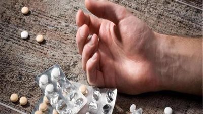 تراكمت عليه الديون.. تاجر يتخلص من حياته بالانتحار في طنطا