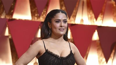 بعد الهجوم عليها.. رواد الأعمال العرب ينتقمون لسلمى حايك