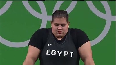 بطلة رفع الأثقال توجه اتهامات بالفساد للاتحاد وتهاجم وزير الرياضة (فيديو)