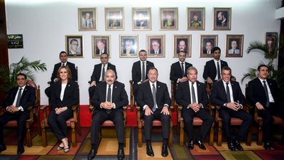 مجلس الأهلي يشكل 5 لجان.. ويطالب بتقرير شامل لمجمع السباحة ونادي طيبة