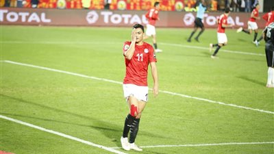 أحمد بلال يتحدى: مصطفى محمد لن يسجل في بيراميدز وأراهن على “عزومة عشاء” (فيديو)