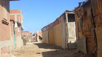 محافظ دمياط  لـ”القاهرة 24″: تسليم ساكني عشش الصيادين وحداتهم يناير المقبل (صور)