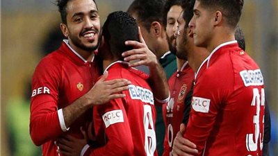 القصة الكاملة لانضمام محمود كهربا لاعب الزمالك السابق إلى صفوف النادي الأهلي (فيديو)