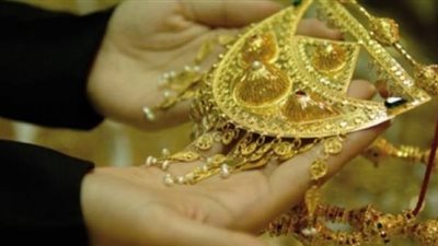 استقرار سعر الذهب خلال تعاملات اليوم الأحد في محلات الصاغة وسوق المال