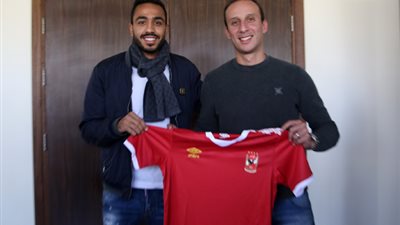 ممدوح عباس يهاجم إدارة الزمالك بسبب كهربا (صورة)