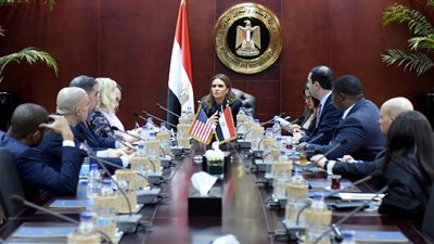 وفد الكونجرس: مصر أصبحت وجهة للاستثمارات الأمريكية بعد تحسين مناخ الاستثمار (صور)