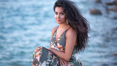 ميرهان حسين تنشر صورة من كواليس “ختم النمر”